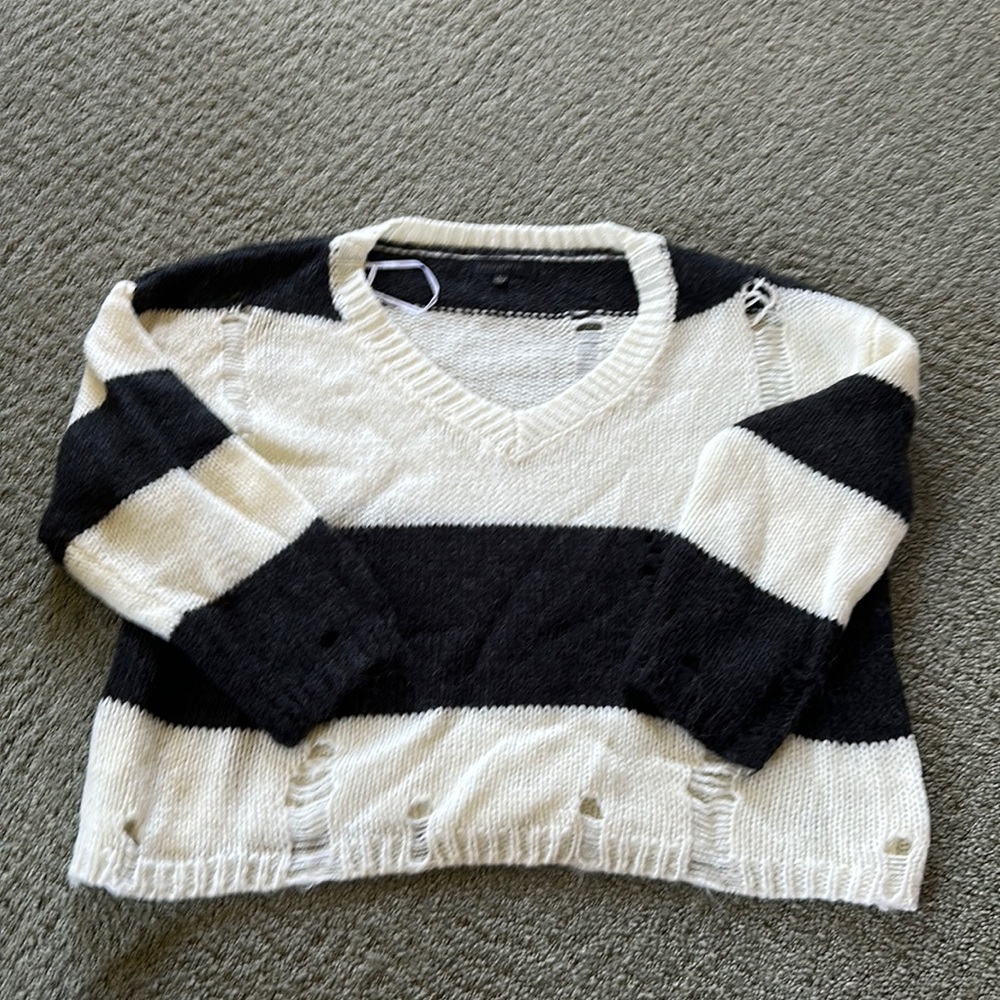 Women’s Dance&Marvel sweater, size large